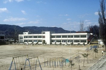 양구국민학교