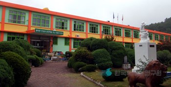 봉계초등학교