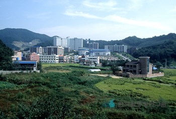 천안외국어대학