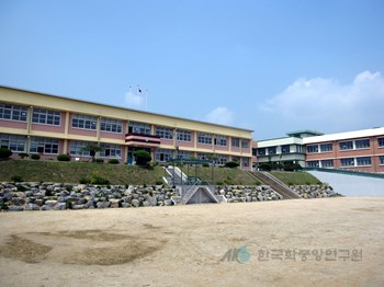 청풍초등학교