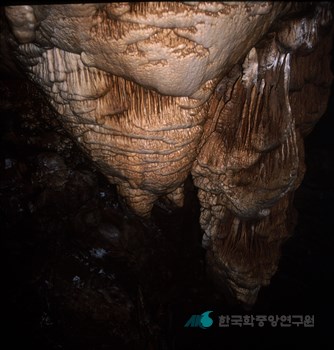 능암덕산굴