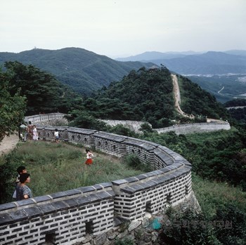 경기도 광주 남한산성 성벽