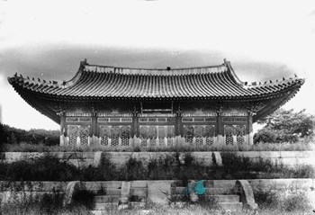 서울 경희궁 숭정전 정면