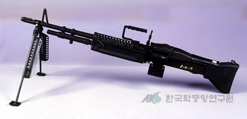 경기관총(M60)