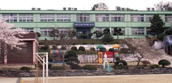 비인초등학교