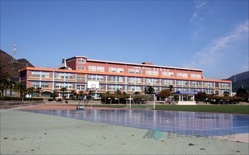 광양중학교