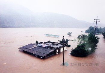 연천 한탄강 홍수(2000년)