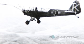 한국 최초로 도입된 항공기 L-4
