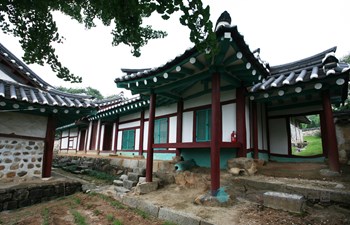 천안향교 내삼문