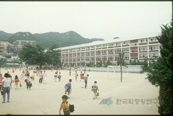 남목초등학교