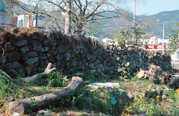 거제 옥포진성지 성벽