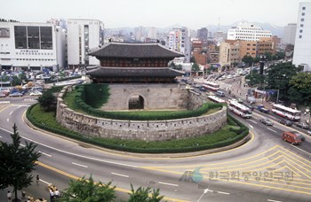 서울 흥인지문