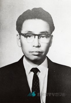 정태용(1919-1972)