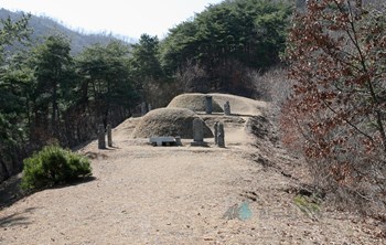 송강 정철 묘소