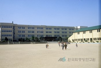 성호초등학교