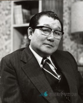 조흔파(1918-1981)