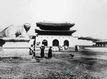 1910년대의 서울 광화문 전경