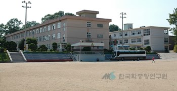 진천상산초등학교