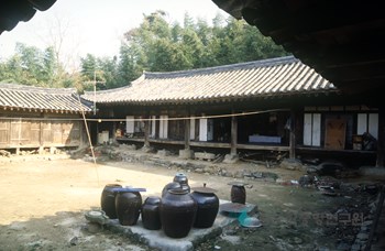 영천 연정 고택